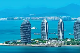 三亚凤凰岛破产重整，曾比肩京城顶豪，如今房价腰斩，炒房客血本无归图片