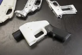 在家3D打印枪支，澳大利亚18岁男子受涉枪犯罪指控图片