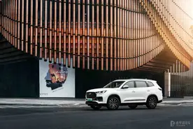 双电机驱动成亮点 奇瑞鲲鹏DHT超级混动公开课图片