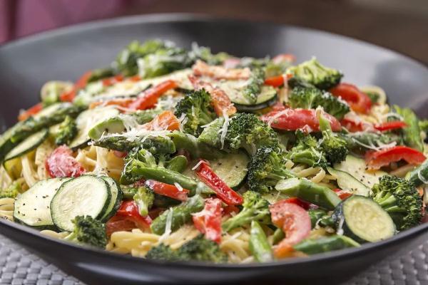 面条比米饭更养胃？这2种面条劝你少吃