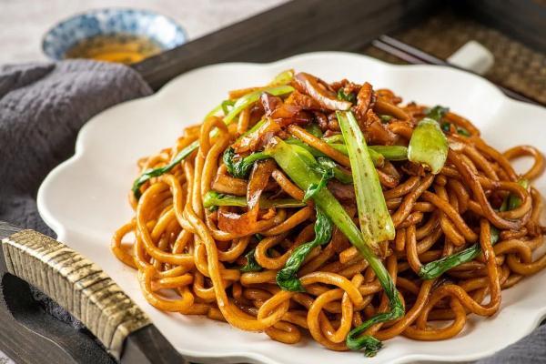 面条比米饭更养胃？这2种面条劝你少吃