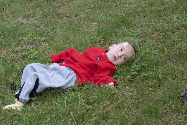 “我命由我不由天！”儿子被诊断“活不过三岁”，他自制药物为儿子续命……