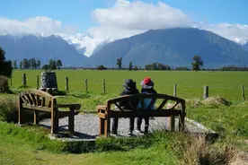 “丁克”家庭的40岁、60岁和80岁是怎样面对养老问题的？图片