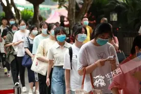 重庆考生，6月25日起来“渝快办”查询高考成绩啦图片