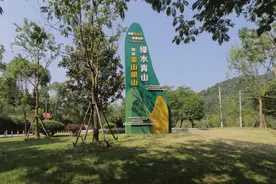 安徽石台：为“最美山乡”锦上添花图片