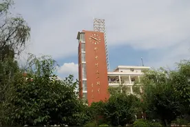 高考物理类前十名考生 半数来自华师一附中图片