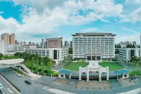 多少分可以上湖北大学？你想知道的都在这里图片