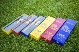 这些毕业礼物，真的太暖了图片