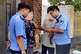 太拼了！三路警察火速拦截图片