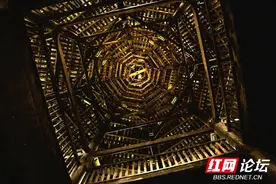 因《爸爸去哪儿》爆火的湘西苗寨，却是很少人能懂它图片