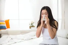 发热、恶心、头痛……教你分辨普通感冒和胃肠型感冒图片