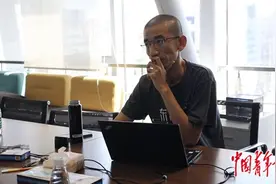 东方不亮，西方亮？图片