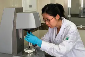 天津市最美科技工作者 | 中海油田服务股份有限公司采油工程师于萌：“青春之花”绽放祖国蓝海图片