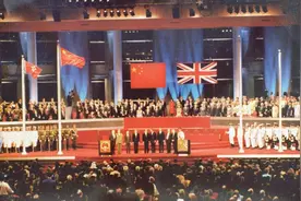 今天，香港回归祖国25周年！跨越四分之一个世纪，回到那一天图片