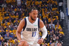 杰伦-布伦森4年1.04亿美元签约尼克斯，第四年球员选项图片