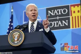 “瑞士”还是“瑞典”？拜登又双叒口误图片