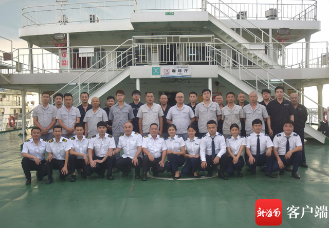 ��������һƱ��Ͷ���ĵ׸ж������ж����ϡ�2022ʮ�����������ѡ�����ͶƱͨ��