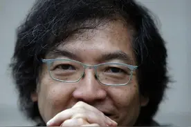 《岁月神偷》导演罗启锐去世，享年69岁图片