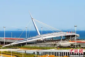 港珠澳大桥穿梭巴士增2个香港往珠海班次图片