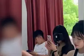 成都文理学院高颜值声乐老师回应走红，网友：人型招生广告视频封面