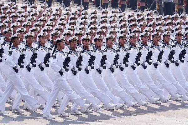 23岁“学霸”弃博从军，他的故事太励志了