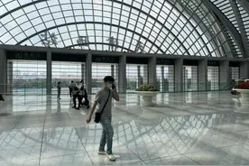 青未了｜天津西站图片