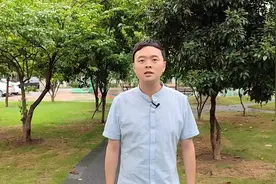 丹哥探街｜只要洒得快，雨水就追不上？真不是！雨天洒水车“迷之操作”其实另有缘由图片