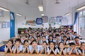 老师荐书｜读杨绛的《我们仨》，学会在人世浮沉中感知幸福图片