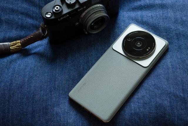 һ���ֻ������ꣿ��Ȼ���ԣ�����������������ֻ���һ����һ��ǿ