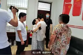 苦寻16年的儿子找到了！等赶过去，夫妻俩却含泪决定“先不见”......图片