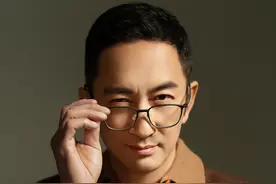 吴启华：我们这一批演员需要往前看丨人物图片