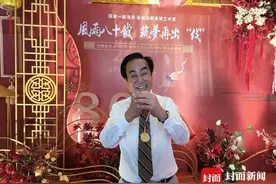 巴蜀笑星沈伐从艺65周年嘉乐华举行 姜昆冯巩张国立等30位曲艺名家送祝福 李伯清携众弟子出席图片