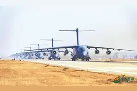 我空军战略投送力量在强军航程加速奋飞图片