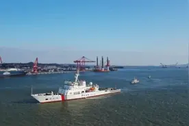 入列！台湾海峡大型巡航救助船“海巡06”正式列编图片