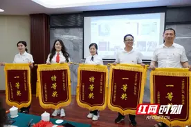 邵阳市第六中学开展红歌、校歌合唱比赛图片