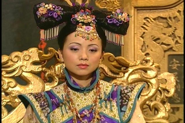 邓萃雯聊经典角色丨《金枝欲孽》演得很“爽”，但并不开心
