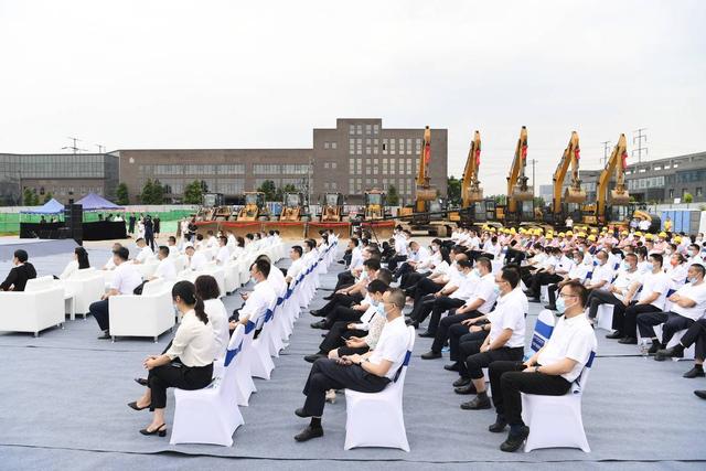 成都双流集中开工36个项目 西航港吸引10大产业项目入驻