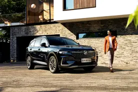 2022年如何评价一部好车？静谧性才是隐藏最深的造车功底图片