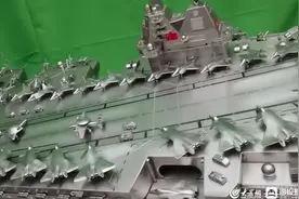 能下水航行！山东小伙打造航母模型走红，曾一个模型卖了50万图片