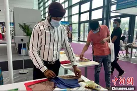 追梦亚洲最大布匹市场 外商找到“家”的感觉图片