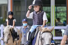马术+露营！深圳超26000平米的户外马场开进主题旅游区图片