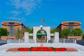 奋进新时代，共筑教育梦｜杭州高级中学钱塘学校：当好学生的助梦人，做好教师的筑梦人图片