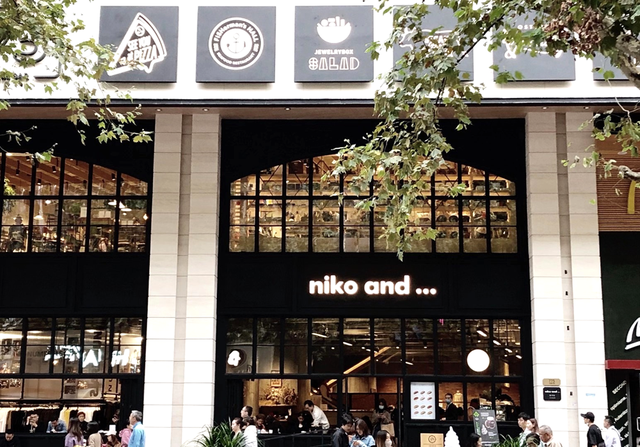 实探：围挡中，又双叒叕将上新！成都市中心将迎来一波重磅首店，有你期待的吗？
