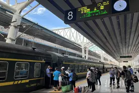 “公益慢火车”20多年没涨价，北京到山西只要16.5元图片