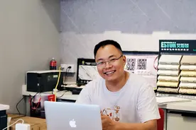不识字的老人如何找路？四川小镇里的“野生”程序员开发了一款“认路”小程序图片