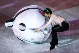 羽生结弦：不再参加竞技比赛图片