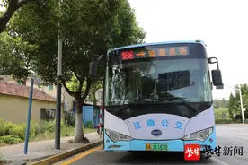 公交186路时隔2年回归！2万居民出行问题解决了图片