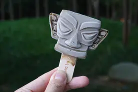 夏日炎炎 三星堆博物馆推出面具文创冰淇淋图片