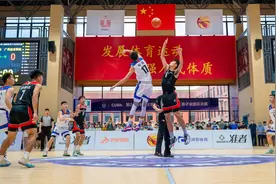 第24届中国大学生篮球三级联赛男子全国总决赛开幕图片