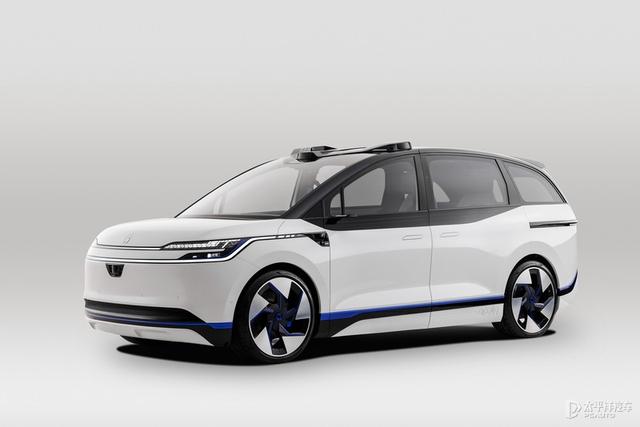 打车费只要一半 百度Apollo RT6无人车你会坐吗？